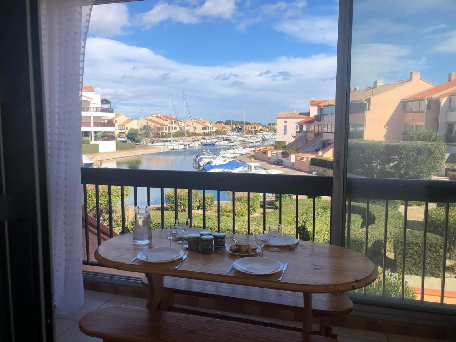 Hispaniola, Avec Vue Sur La Marina Et Parking Prive Saint-Cyprien  Exteriör bild